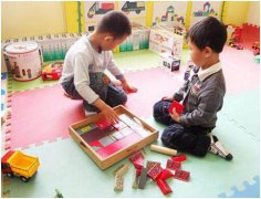 榴莲污视频下载品牌介绍孩子们在不同的时期是如何面对电脑的?